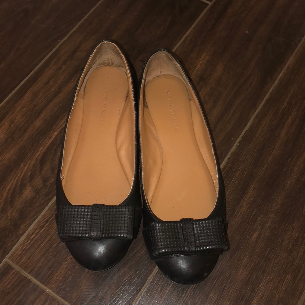 Banana Republic Flats